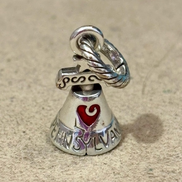 🆕Listing! 🆕 Brighton Pennsylvania charm Liberty bell with crack Silver NWOT - Picture 1 of 6
